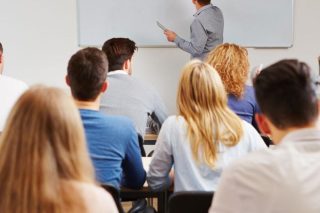 Ανοιξε ο ασκός του Αιόλου στον χώρο της ψυχικής υγείας
